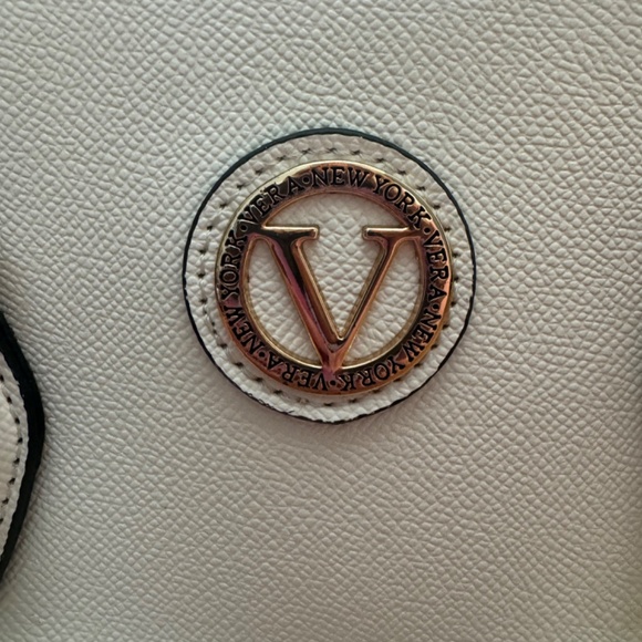Vera New York Purse - Picture 6 of 6